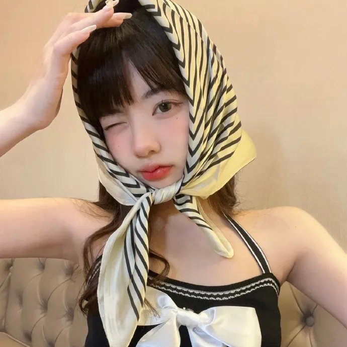 红粉舵爷